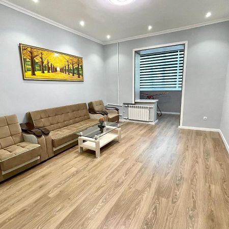 Amir Temur Apartment In Center After Renovation Tachkent Extérieur photo
