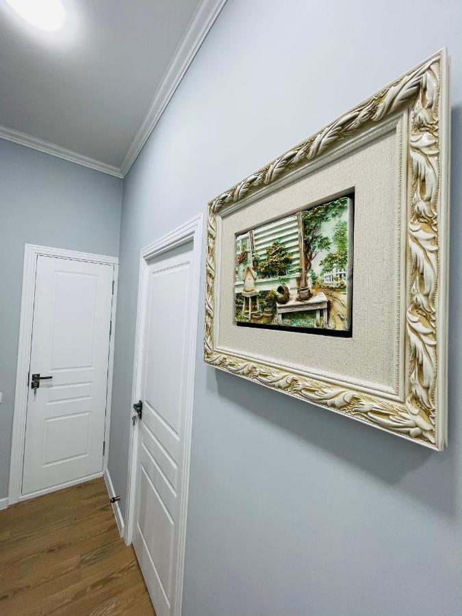 Amir Temur Apartment In Center After Renovation Tachkent Extérieur photo
