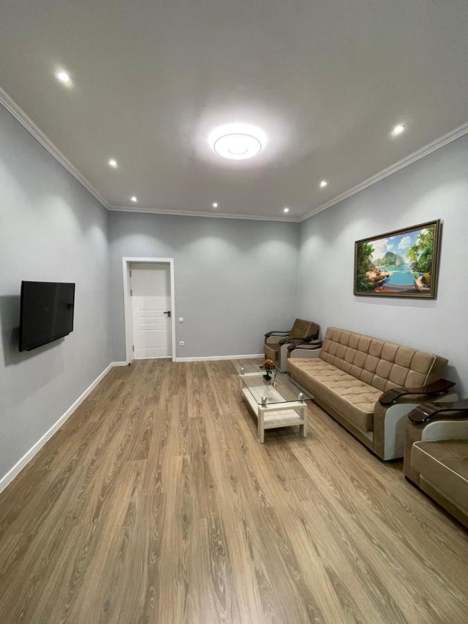 Amir Temur Apartment In Center After Renovation Tachkent Extérieur photo